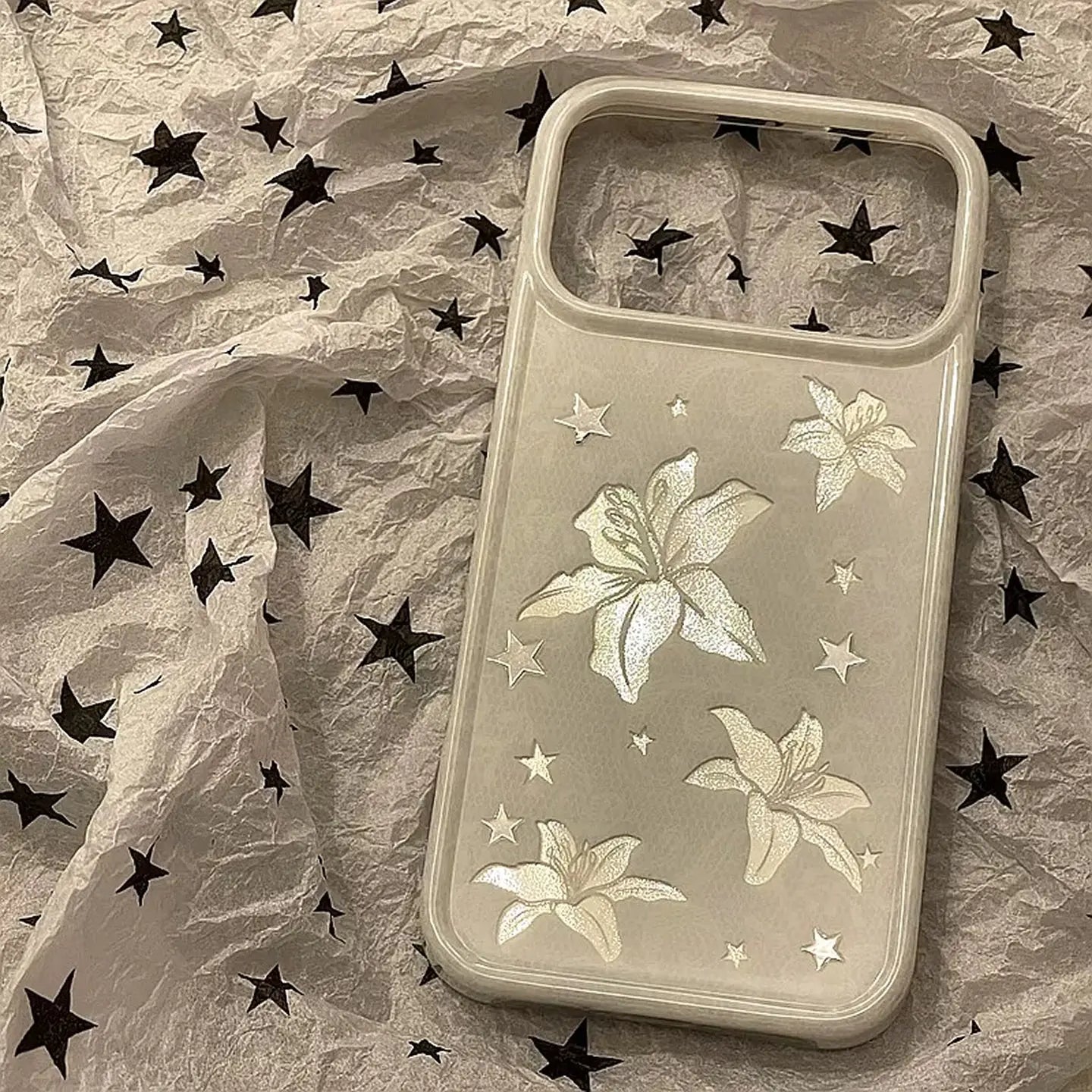 Elegant White Laser Lily iPhone Case SEACASE
