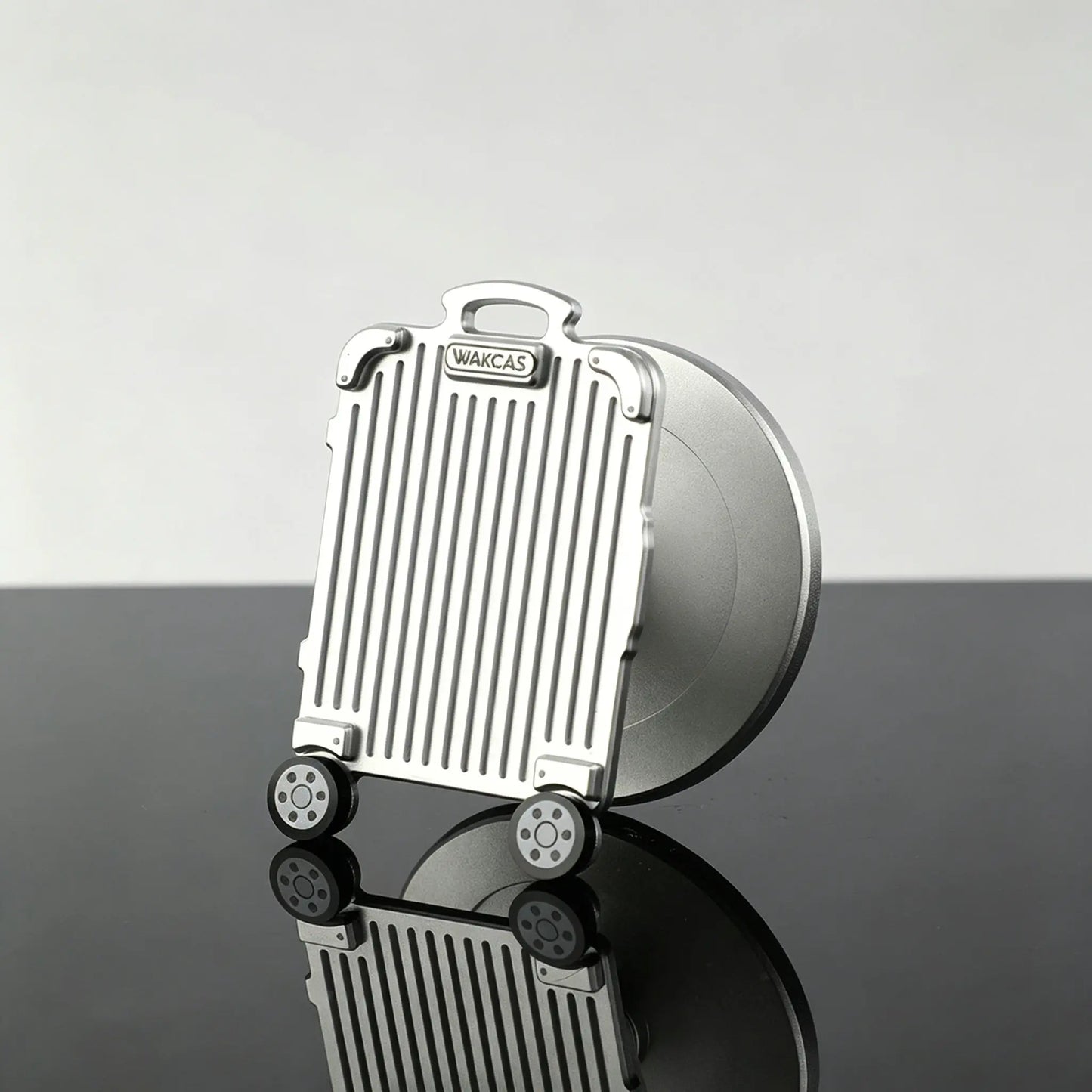 Suitcase MagSafe Phone Holder, Mini Luggage Design Stand with Spinning Wheels 我的商店