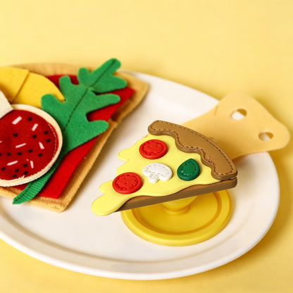 3Dピザスライス MagSafeスマホホルダー、フェイクレザーデザインの食べ物モチーフスタンド