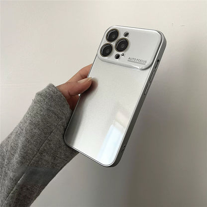 Minimalist iPhone Case - Sleek Silver-Grey
