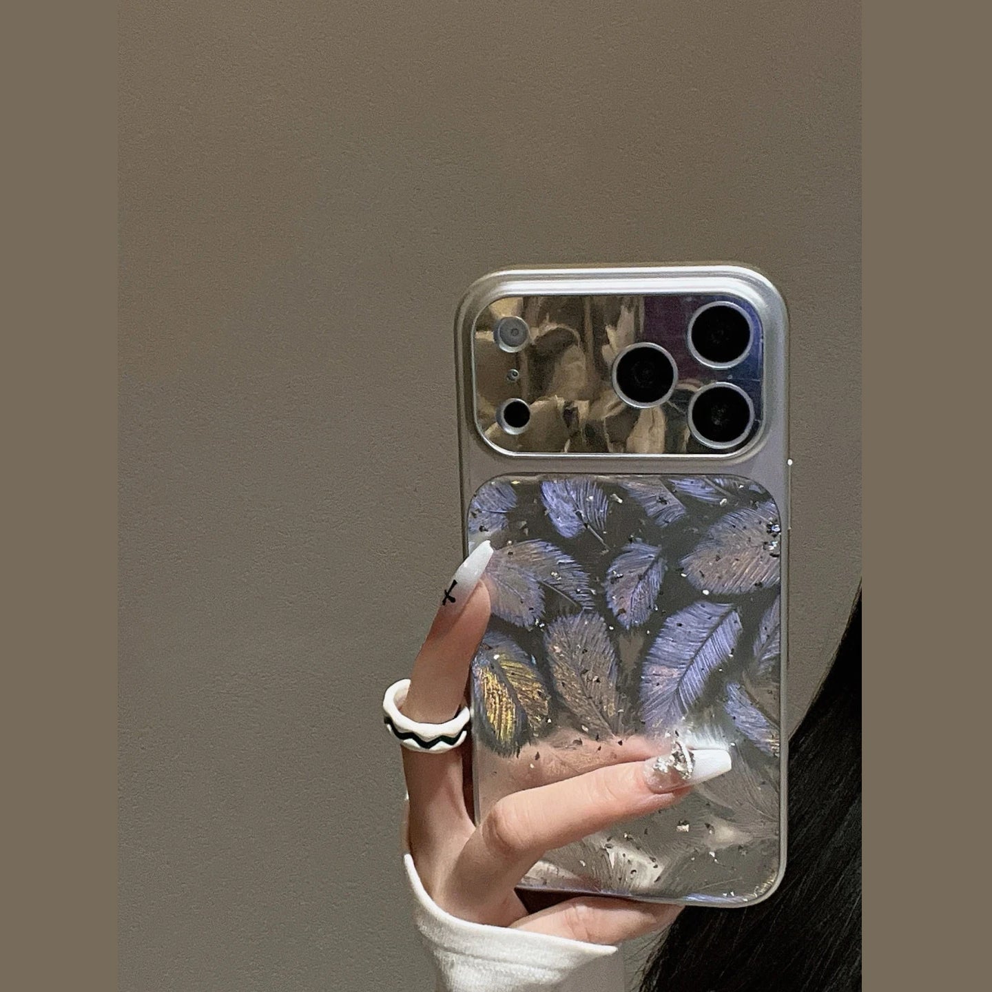 Silver Mirror Feather Pattern iPhone Case