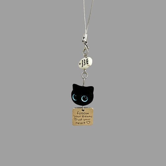 かわいいフロッキー加工の黒猫キーホルダー、スマホチャーム、バッグペンダント
