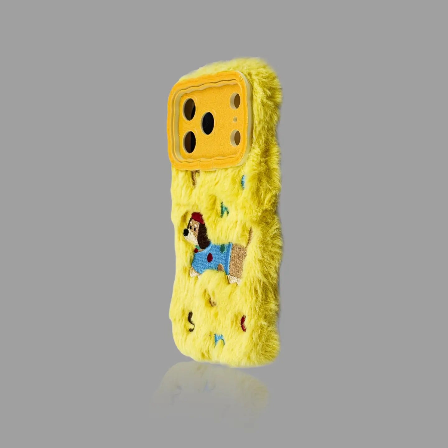 Cozy Fluffy Animal-Themed iPhone Case 我的商店