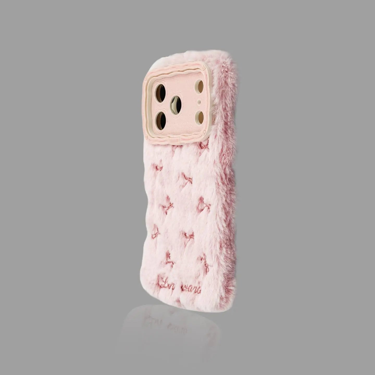 Cozy Fluffy Animal-Themed iPhone Case 我的商店
