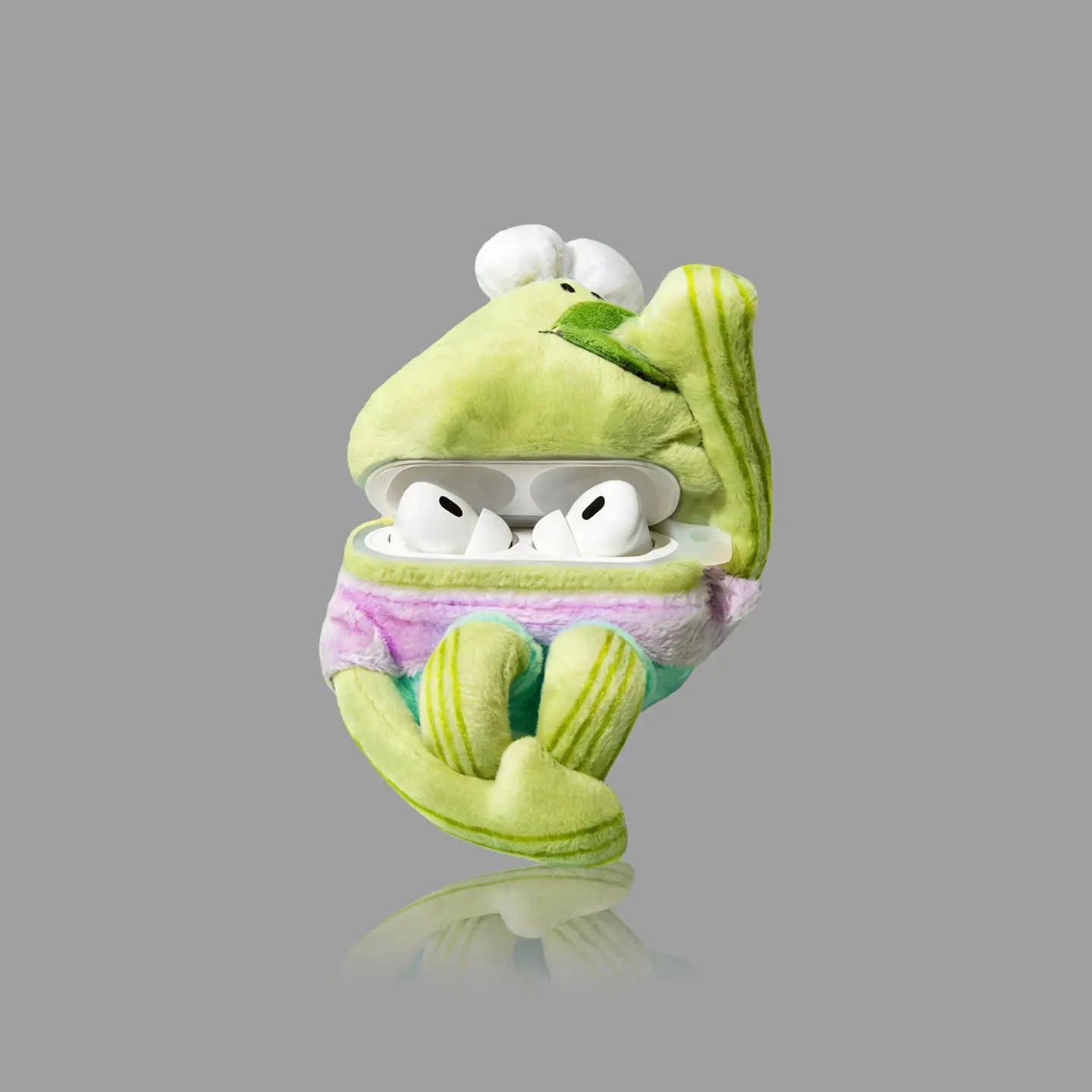 Cute Plush Frog AirPods Case SEACASE